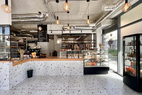 Little Gwyn's Bakery photo 2